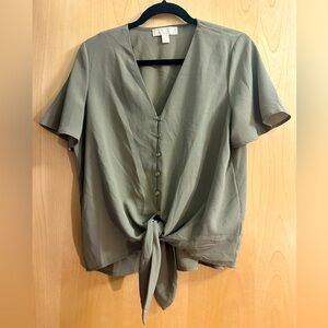 Michael kors tshirt blouse with tie